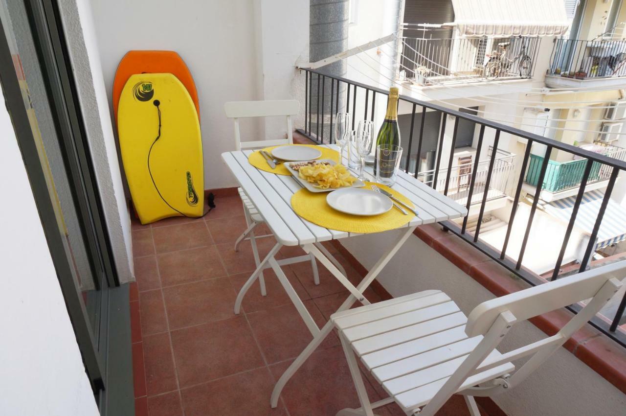 Happy Holiday Beach Home Sitges Zewnętrze zdjęcie